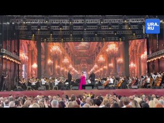 В Челябинске под открытым небом прошел концерт мировой звезды оперной сцены Аиды Гарифуллиной