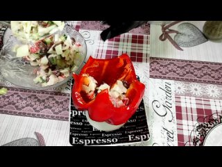 Никитичева Т. Н. Салат «Махровый салат» с Машей