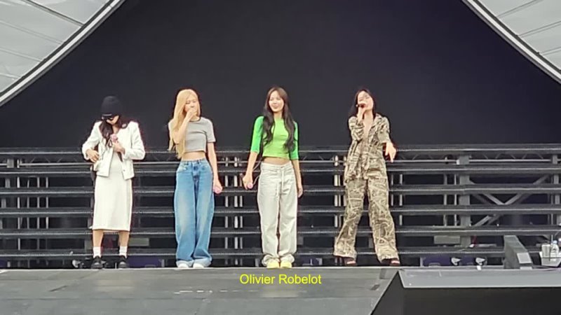 230715 BLACKPINK - Soundcheck @ BORN PINK WORLD TOUR in Paris