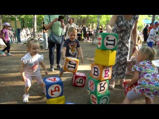 Праздник для детей в Новосибирском педагогическом: игры, творчество и забота о будущем