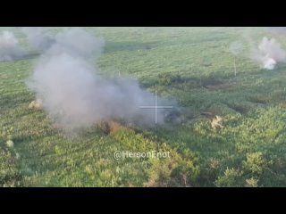 Видео массированной атаки украинских боевиков на Берховку