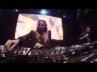 Paula Cazenave - Ariz 4 decks (4every1 Festival 17-09-2016)