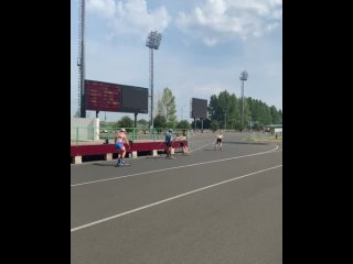 Юношеская сборная России по биатлону работает в эти дни в Уфе под палящим солнцем 🥵
