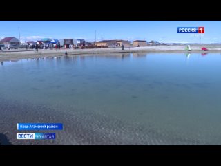 В Кош-Агаче открыли благоустроенный пляж на озере Каменистое