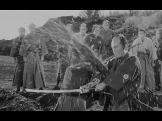 Знаменитая сцена из фильма Акиры Куросавы Отважный самурай, которая вдохновила Квентина Тарантино