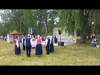 Коллектив quotKiharaquot из Кондопоги на празднике ингерманландских финнов Juhannus на Лялином лугу в Сиверской, видео Наталии