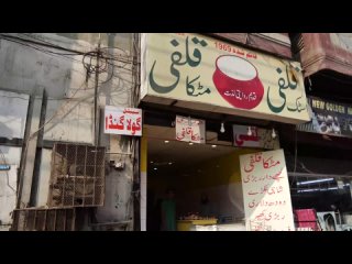 Pakistan MEAT FEAST! Street Food Tour of Karachi Food Street
