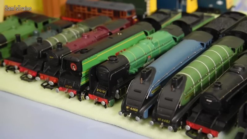 My Model Steam Train Collection   Hornby  Bachmann   375 Engines!