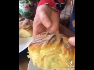 Невероятные Пышные булочки с вкуснейшей кремовой начинкой 🔥 | Видео от Делай торты!