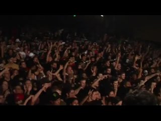 Hollywood Undead - Desperate Measures (Live)