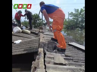 Сотрудники МЧС России спасли из затопленных районов Херсонской области более полутора тысяч человек