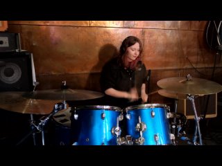 Хорькова Ульяна: Blur - Song 2 (drum cover live)