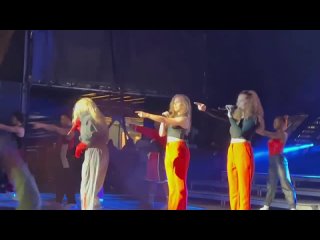 Kylie Minogue - Jones Beach Long Island NY (17 June 2023)