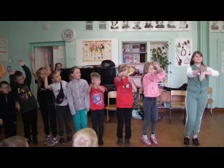 Танец “Аррива“ в школе № 48 Лагерь “Островок“