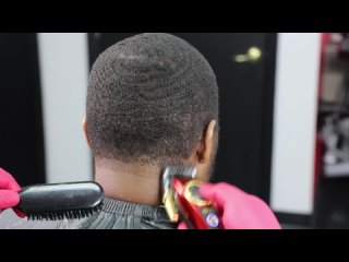 Get_Beamed - I HAD TO PUSH HIS LINE BACK😳 ⧸ WAVERS HAIRCUT⧸ LOW BALD TAPER⧸ HAIRCUT TUTORIAL