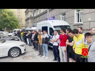 В Петербурге полиция применила «высокоточный» подход к профилактике миграционных нарушений
