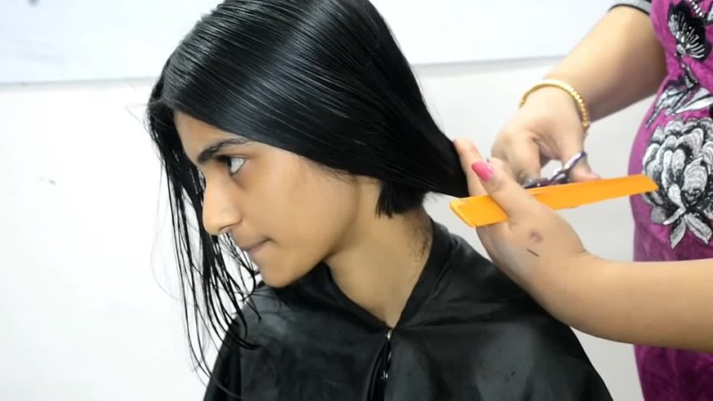 Lashes Beauty Parlour haircut for oval face straight hair Long to Very short Nazia