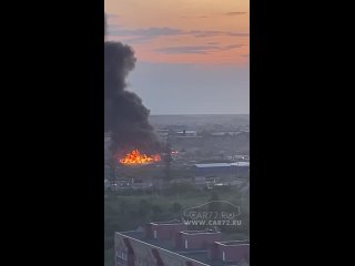 К тушению пожара на базе, расположенной на Тимофея Чаркова, 8б/7 была привлечена авиация.