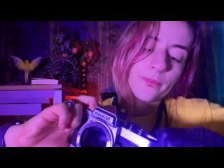 [Miss Manganese ASMR] [ASMR] obsessed girl examines & plays with ur FACE ( chaotic personal attention ) PLEASE!