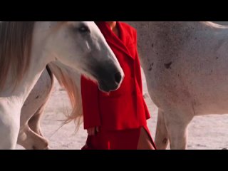 Kendall Jenner poses nude on horseback for Stella McCartney campaign