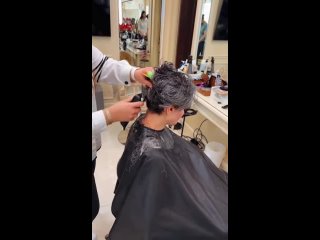 Hairdressers - Super short haircut makeover for women