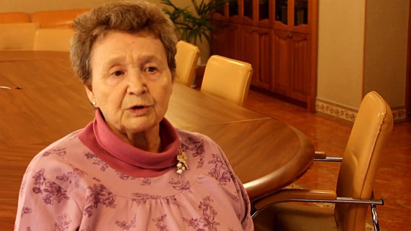 Ольга Сидорова, Привет от бабушки Олюни, читает