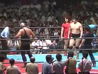 Genichiro Tenryu vs Strong Machine