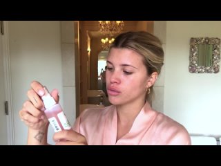 Sofia Richies Guide to Sensitive Skin-Care   Beauty Secrets   Vogue