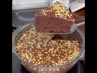 Шоколадный пирог в микроволновке