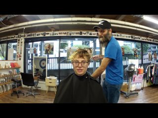 Retro Haircuts - Short Blonde Hair