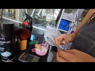 Jason Rupp - 💈THAI LADY BARBER Cherry PULLED MY SKIN for a SUPER-SMOOTH SHAVE  sent me Away Very Happy! ASMR 🇹🇭