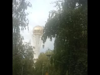 Башня Байтерек. Астана. Казахстан.