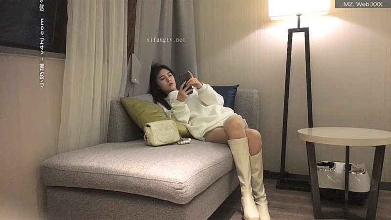 Slender Chinese Female Long Legs Hotel Fucked