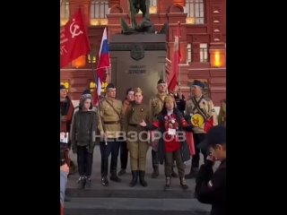 Цирк уродов -зовите санитаров!