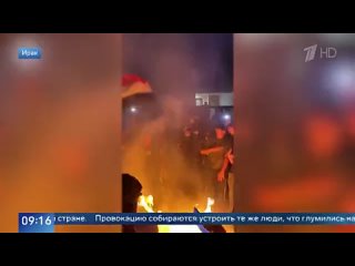 В Багдаде на территорию посольства Швеции ночью ворвались сотни человек