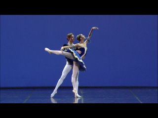 [from Gala des Etoiles at La Scala [] part1] 08-1-Grand Pas Classique [Alina Somova_ Leonid Sarafanov][]