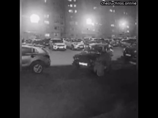 В Бугульме (Татарстан) мужик нокаутировал курьера, потому что тот якобы плохо припарковался  Житель