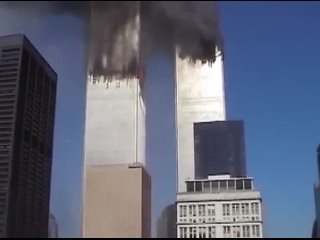 2023-09-18 Любительское видео о событиях 9/11 от Joshua Good. На 11 мин 29 сек взрыв в Южной башне и нет никакого самолёта