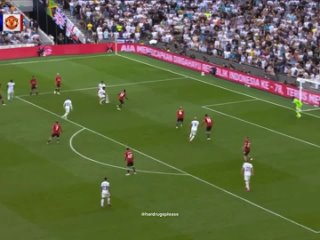 Pape Sarr x Yves Bissouma vs Manchester United (H) 23/24