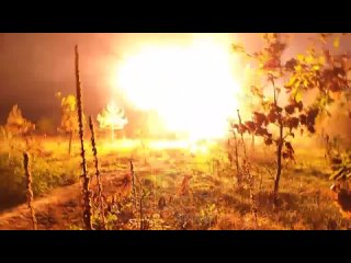 🇷🇺⚔️🇺🇦 “Солнцепëк“ наводит ужас на украинских боевиков ночью.