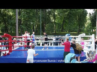 Виталий Блинов (красный) Vs. Михаил Еловенков (синий) | Фитнес-фестиваль под открытым небом от спортивного клуба Русь