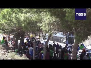 ▶️ Han estallado disturbios en la isla italiana de Lampedusa, donde el número de inmigrantes ilegales ha superado al de habitant