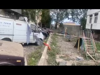 Кадры разрушений в жилом секторе Степанакерта после обстрела со стороны ВС Азербайджана