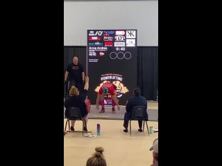 This transgender power lifter won first place in a Canadian powerlifting championship by lifting more than 200lbs of the closest