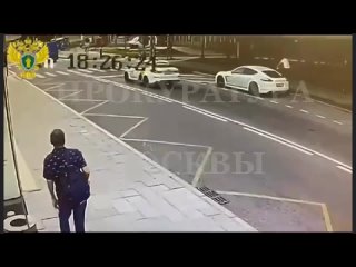 Водитель, сбивший насмерть ребёнка на Кронштадтском бульваре, заключён под стражу