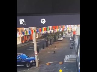 Момент ракетного удара по зданию полиции в Кривом Роге
