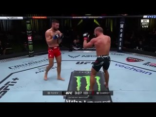 Рафаэль Физиев уступил Матеушу Гамроту в главном бою UFC Fight Night 228