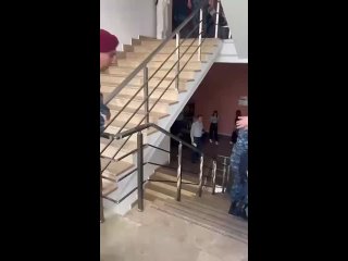 ‼️ En la Universidad Politécnica de Ereván detienen a los estudiantes que participan en protestas contra el régimen de Pashinyan