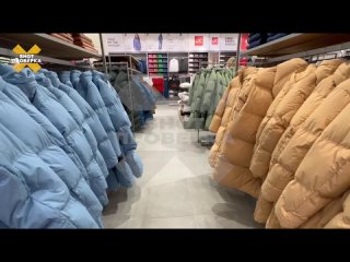 Аналог Uniqlo под названием Just Clothes сегодня открылся в московском ТЦ “Авиапарк“