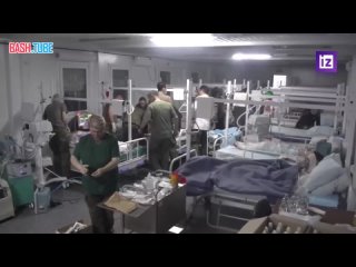 🇦🇲 Российские военные врачи оказывают медицинскую помощь жителям, пострадавшим от взрыва топлива в Степанакерте